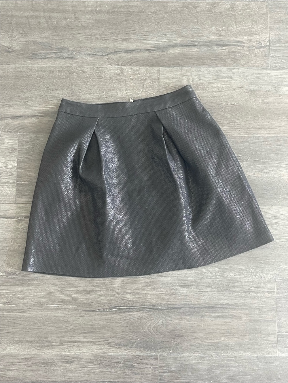 NWOT Trina Turk Black Shimmer Skirt